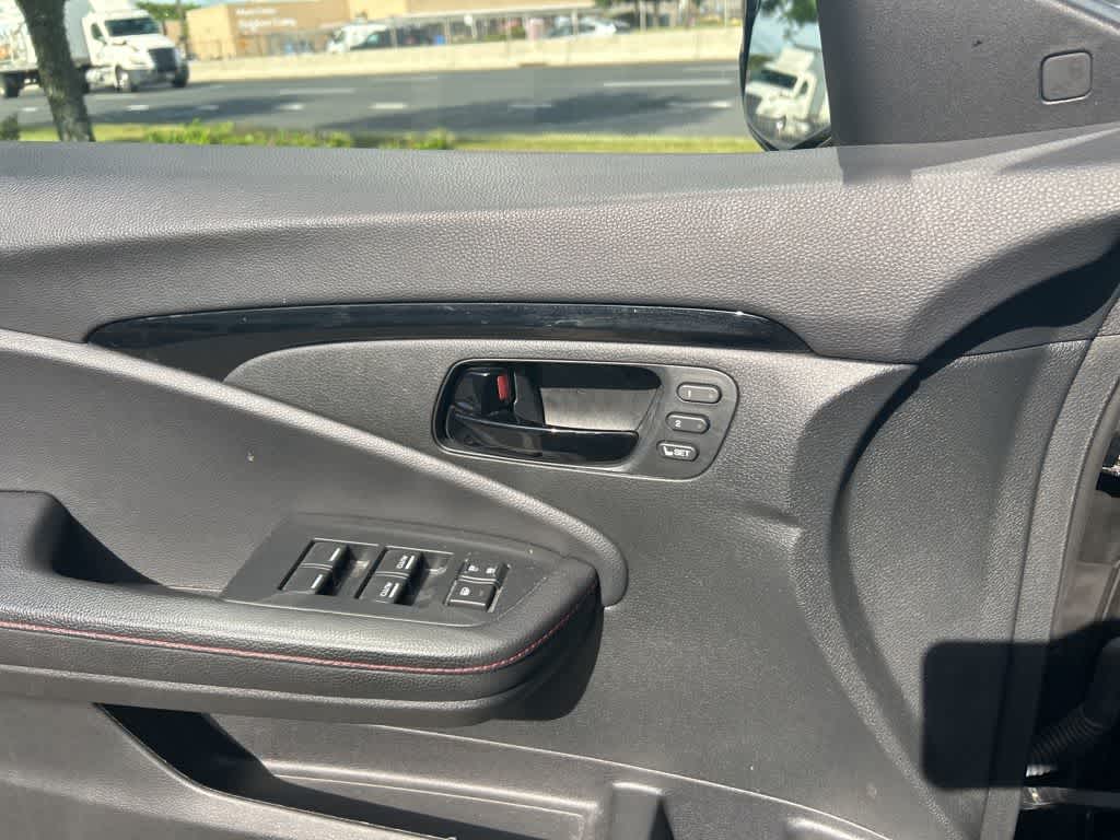 2024 Honda Passport Black Edition