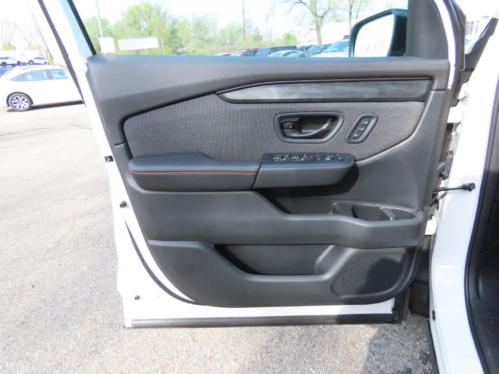 2027 Honda Passport TrailSport Blackout