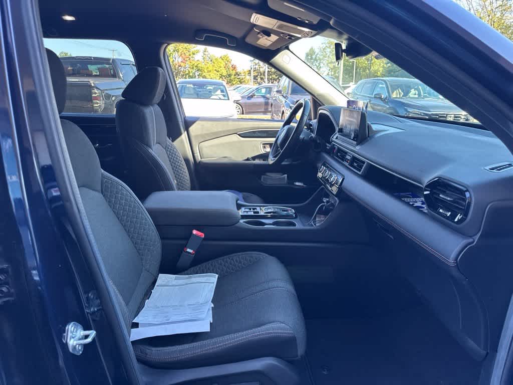 2025 Honda Pilot Sport