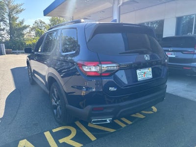 2025 Honda Pilot Sport