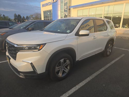 2023 Honda Pilot EX-L 8 Passenger