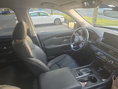 2023 Honda Pilot EX-L 8 Passenger