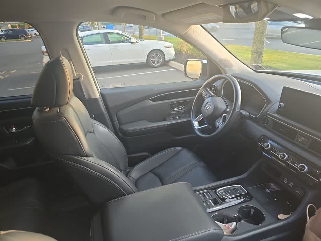 2023 Honda Pilot EX-L 8 Passenger