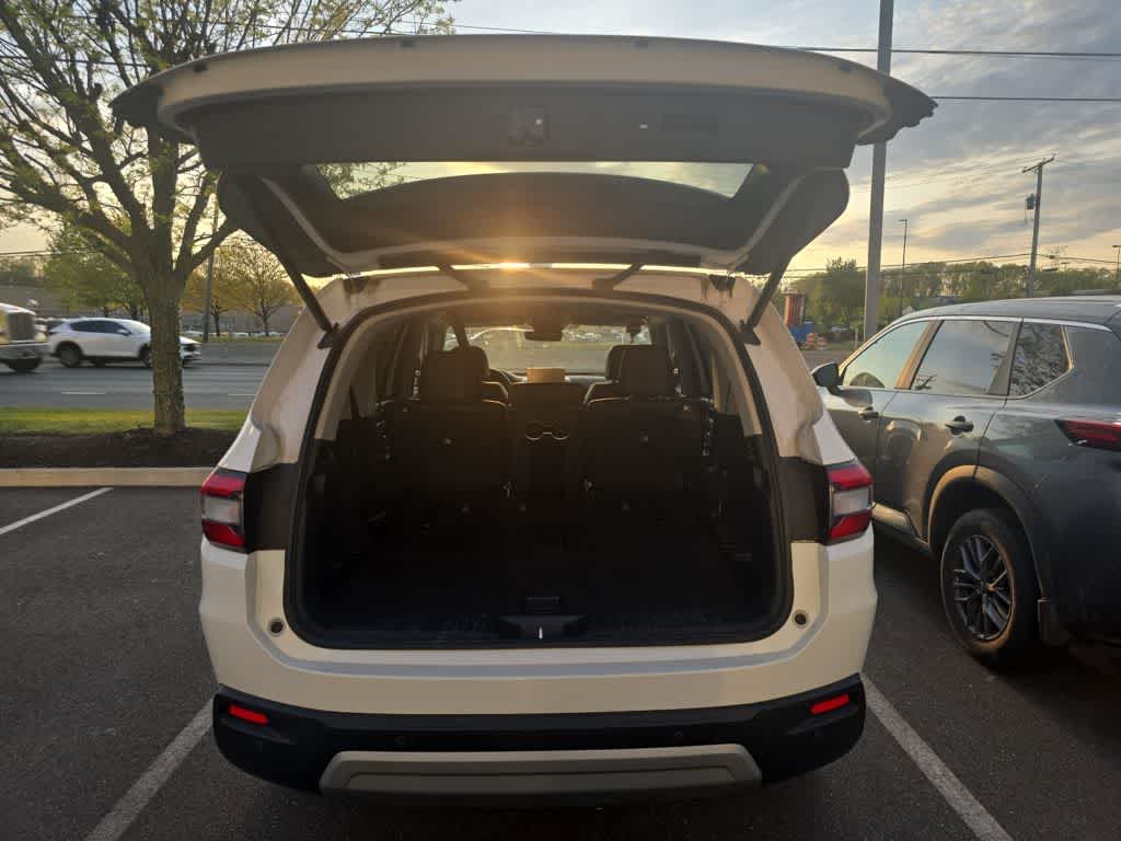 2023 Honda Pilot EX-L 8 Passenger