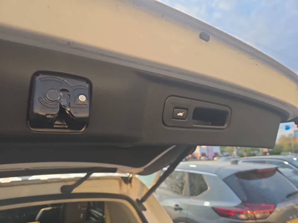 2023 Honda Pilot EX-L 8 Passenger