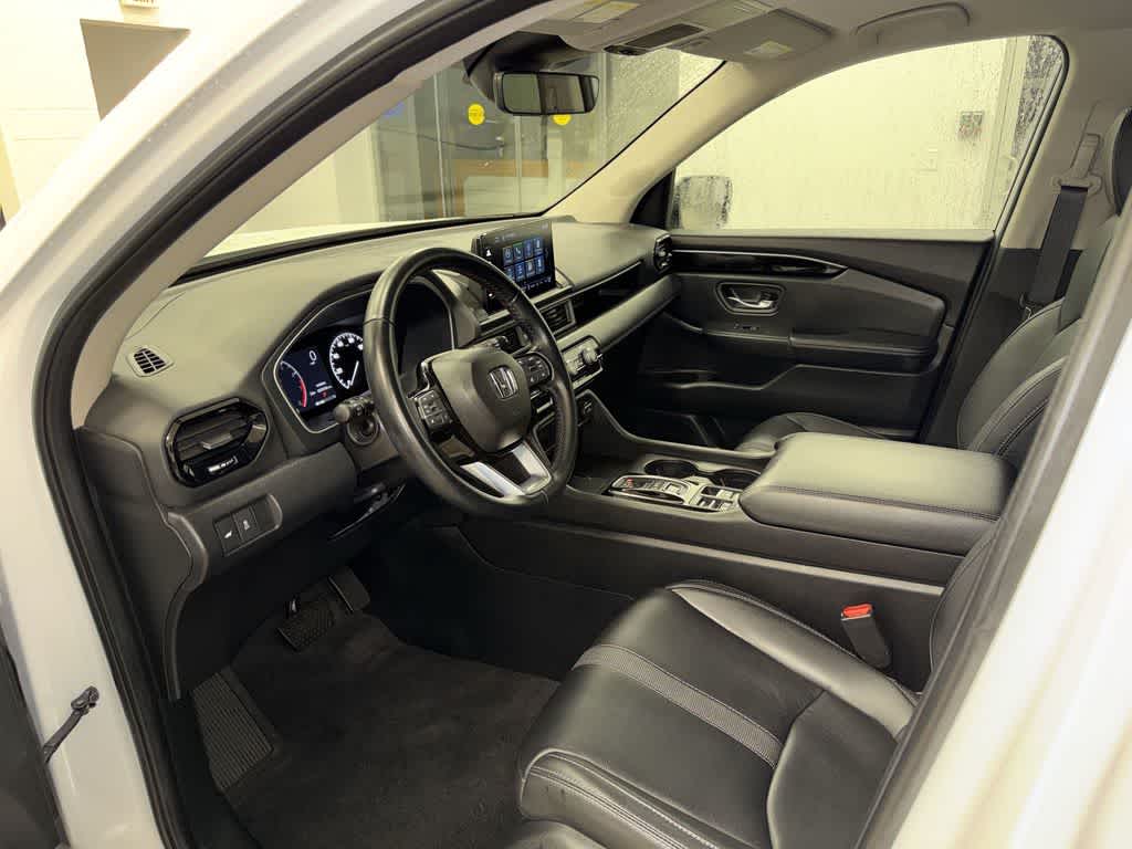 2023 Honda Pilot EX-L 8 Passenger