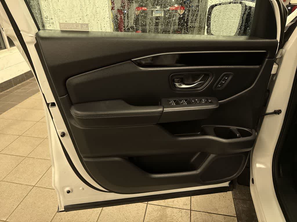 2023 Honda Pilot EX-L 8 Passenger