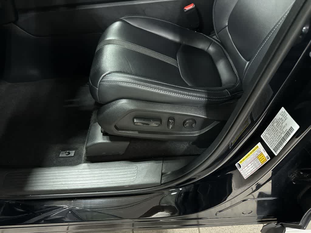 2023 Honda Pilot EX-L 8 Passenger