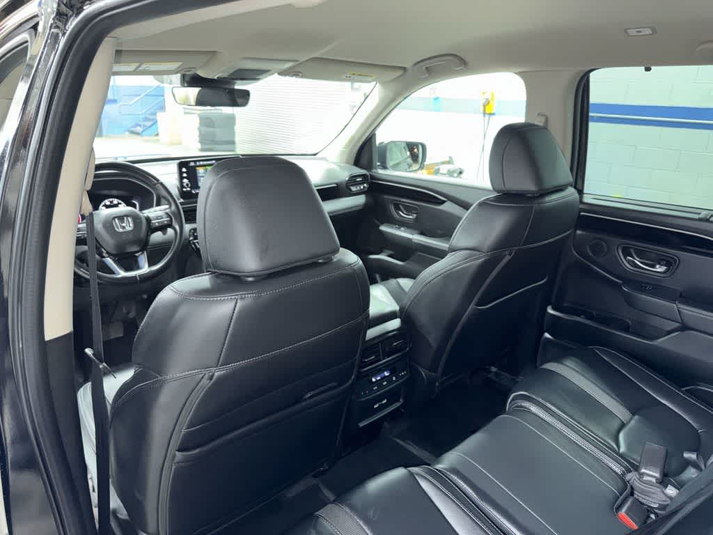 2023 Honda Pilot EX-L 8 Passenger