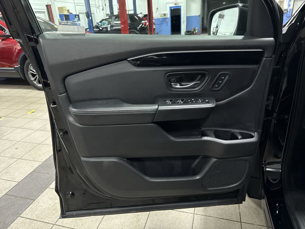2023 Honda Pilot EX-L 8 Passenger