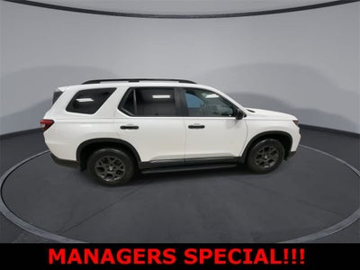 2023 Honda Pilot TrailSport