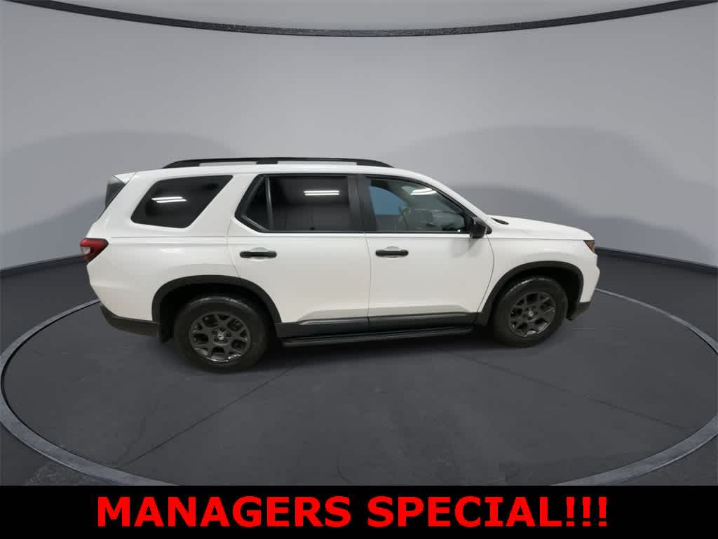2023 Honda Pilot TrailSport