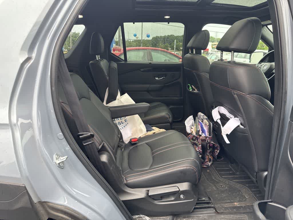 2023 Honda Pilot TrailSport
