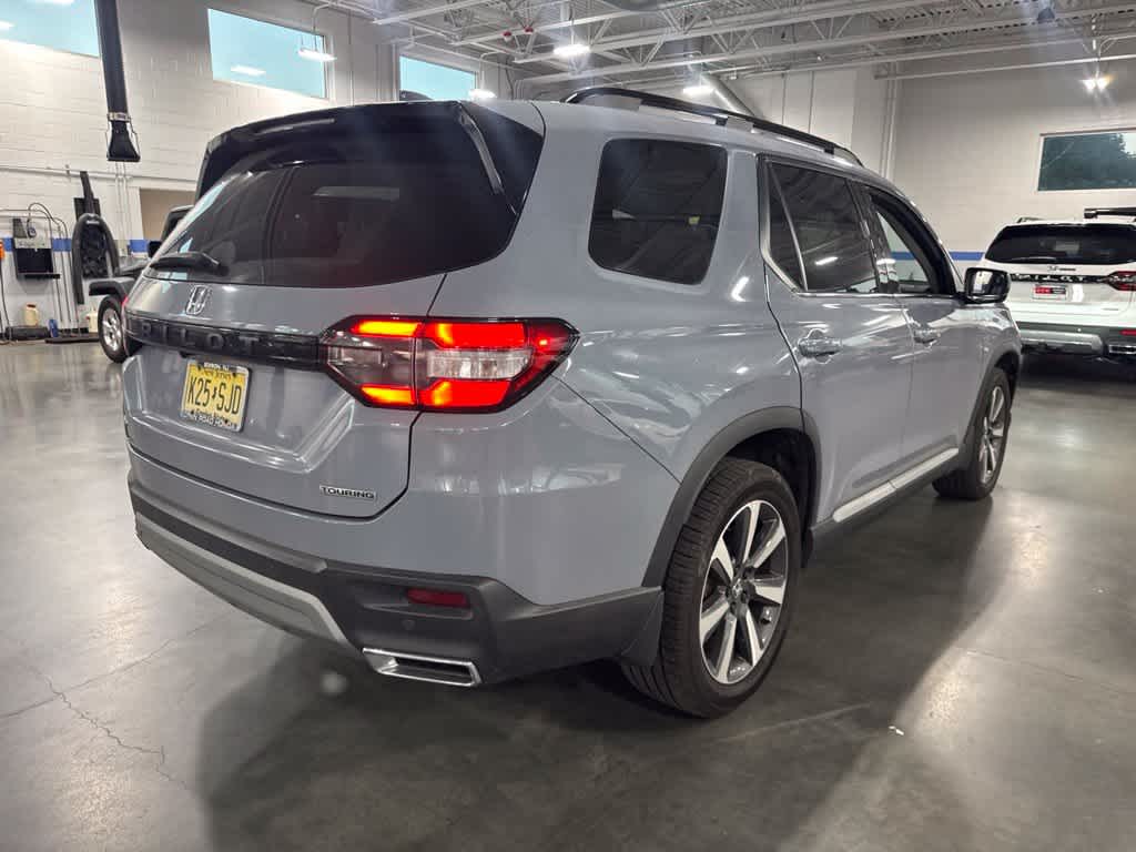 2023 Honda Pilot Touring