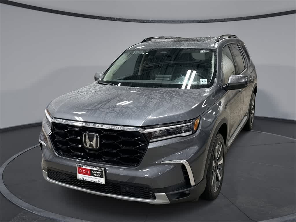 2024 Honda Pilot Touring