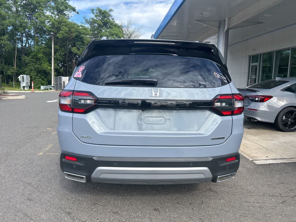 2025 Honda Pilot Touring