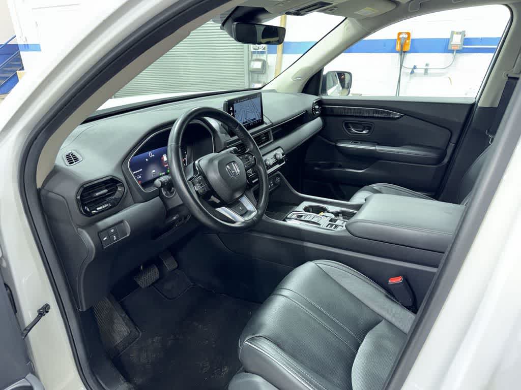 2023 Honda Pilot Elite
