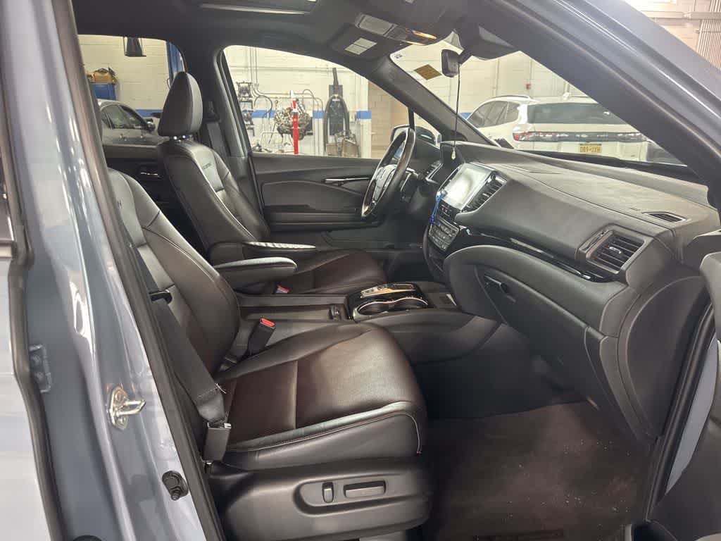 2023 Honda Ridgeline Black Edition