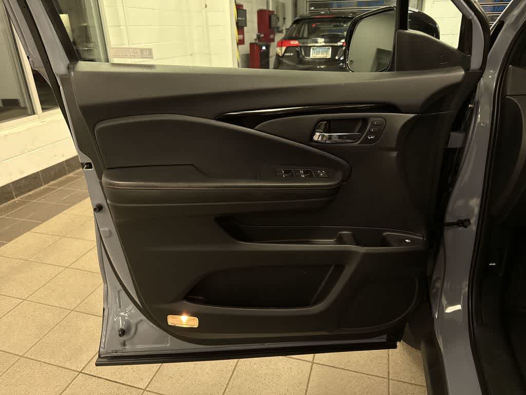 2023 Honda Ridgeline Black Edition