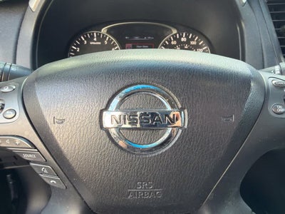 2015 Nissan Pathfinder SV