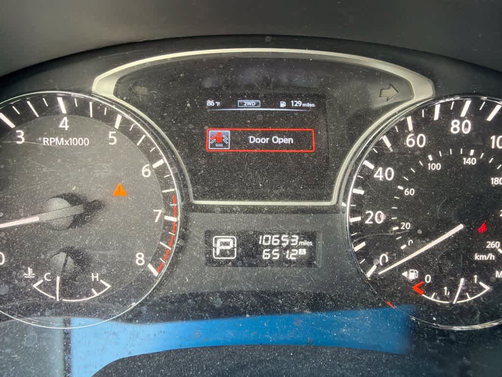 2015 Nissan Pathfinder SV
