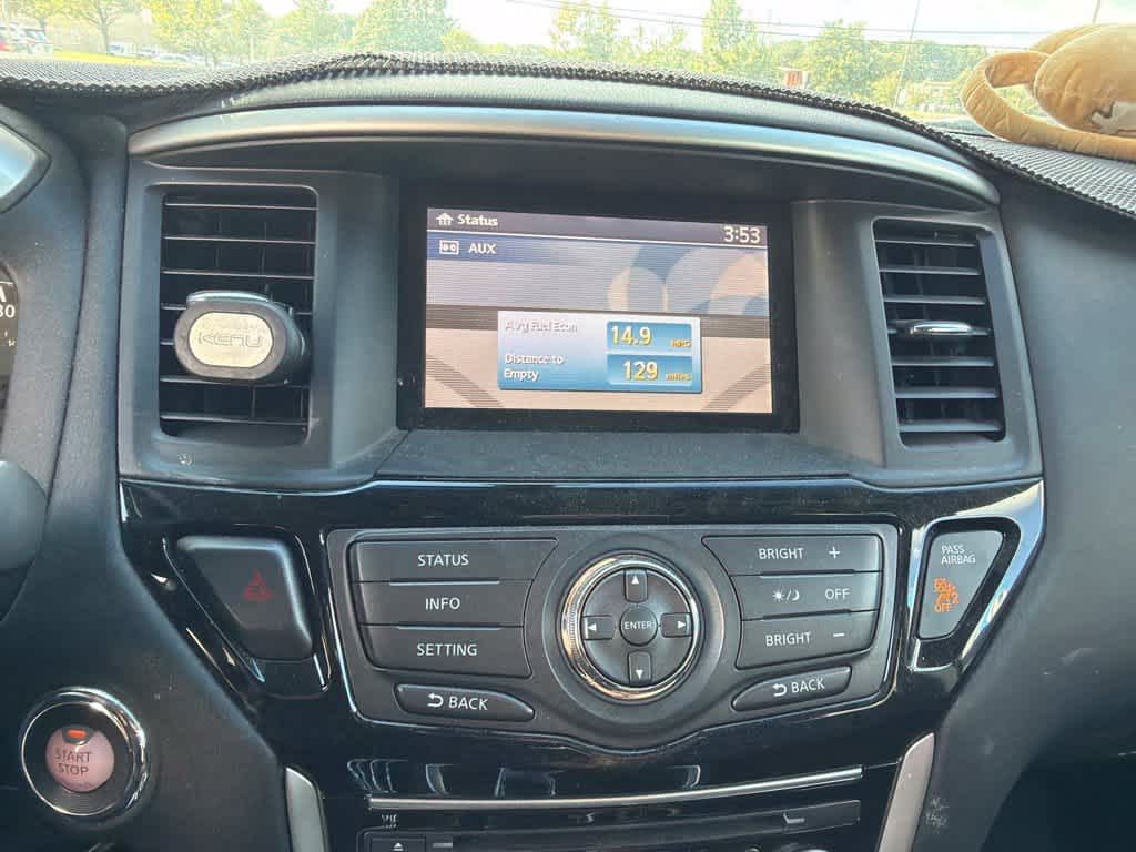 2015 Nissan Pathfinder SV