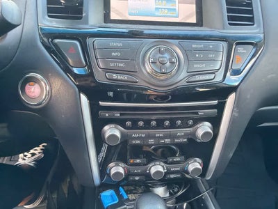 2015 Nissan Pathfinder SV