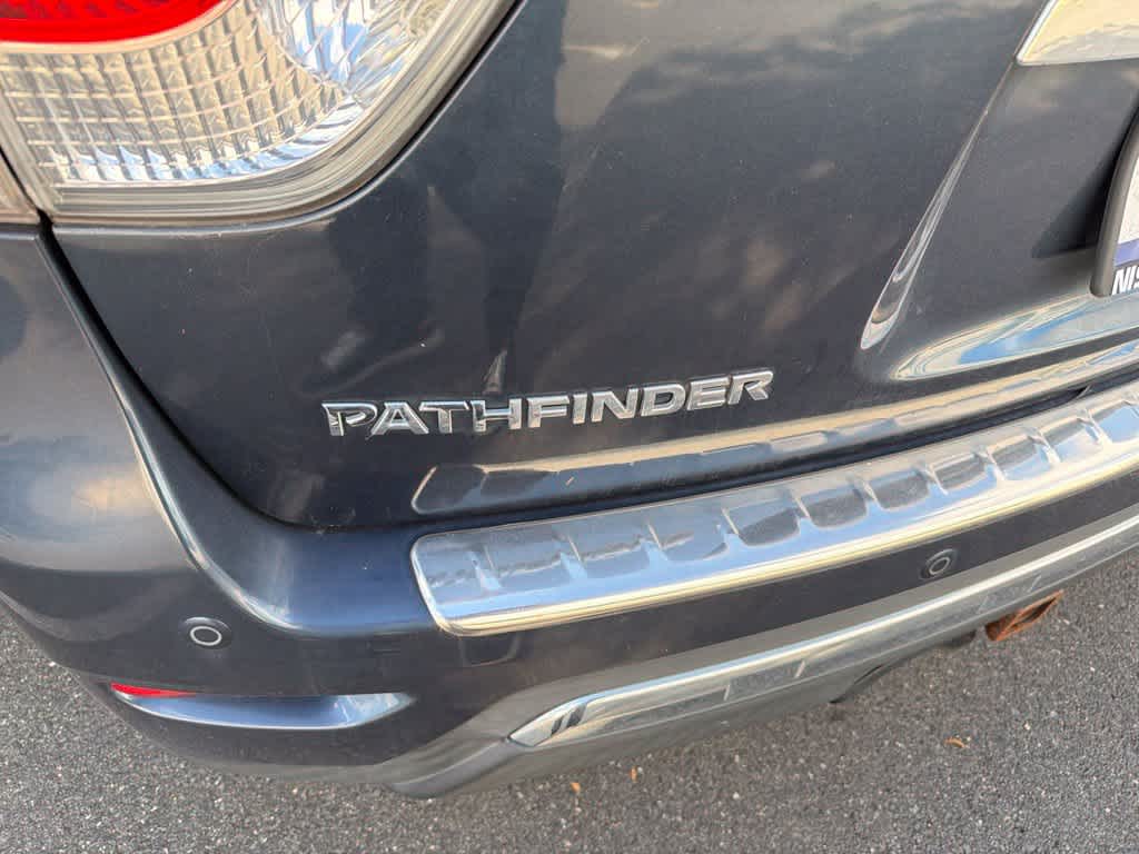 2015 Nissan Pathfinder SV