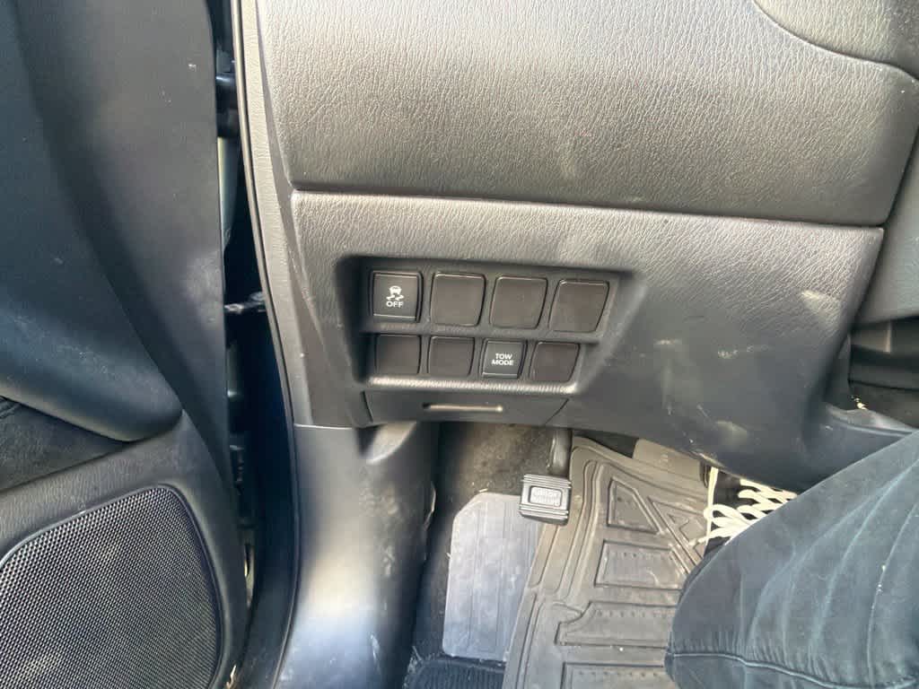 2015 Nissan Pathfinder SV