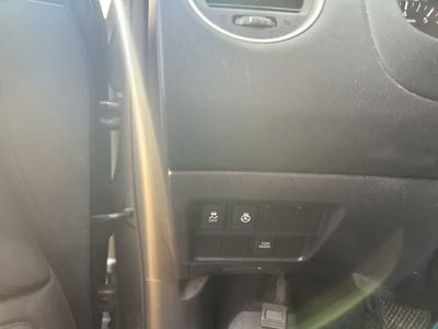 2016 Nissan Pathfinder SV