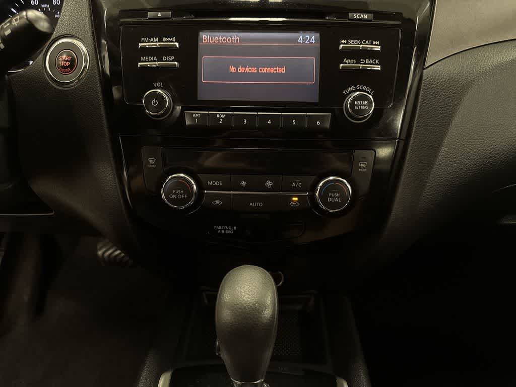 2014 Nissan Rogue SV
