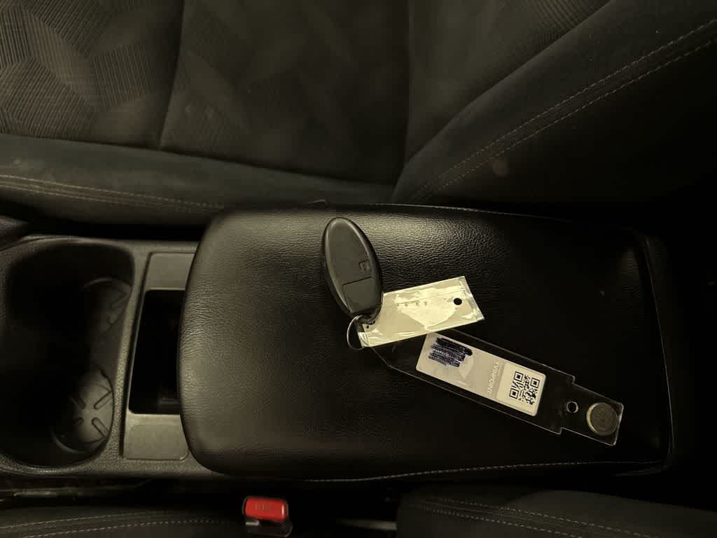 2014 Nissan Rogue SV