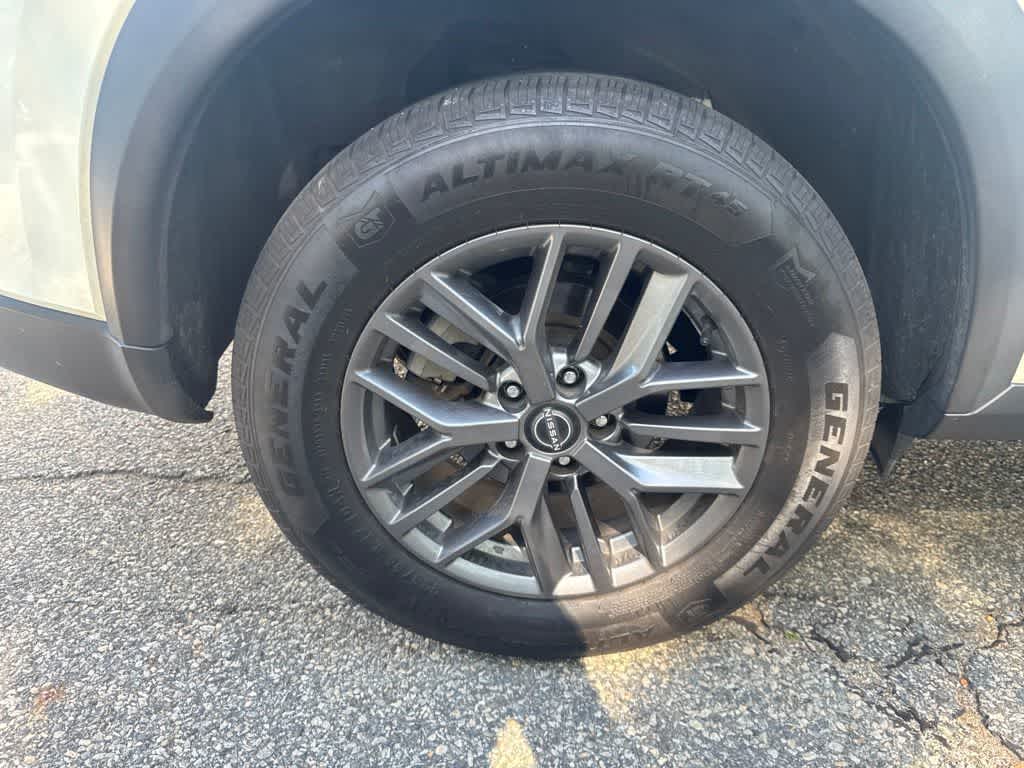 2024 Nissan Rogue S