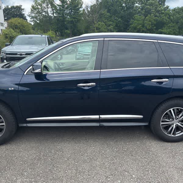 2019 INFINITI QX60 LUXE