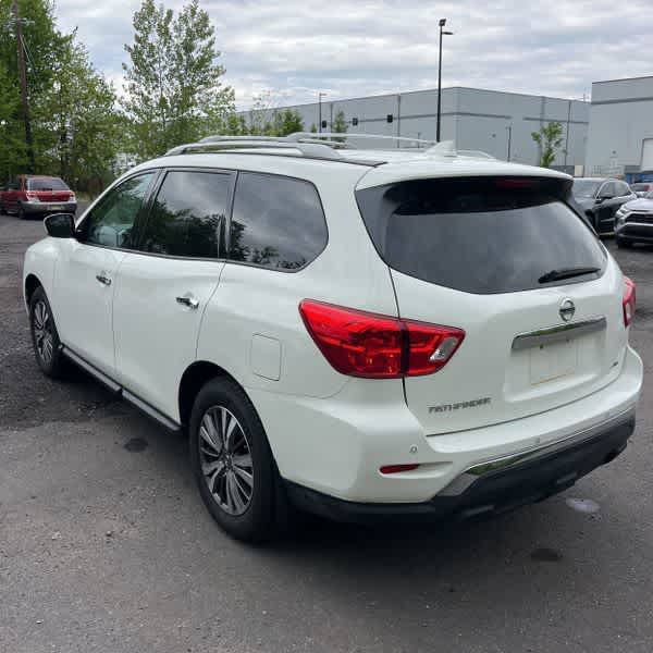 2019 Nissan Pathfinder S
