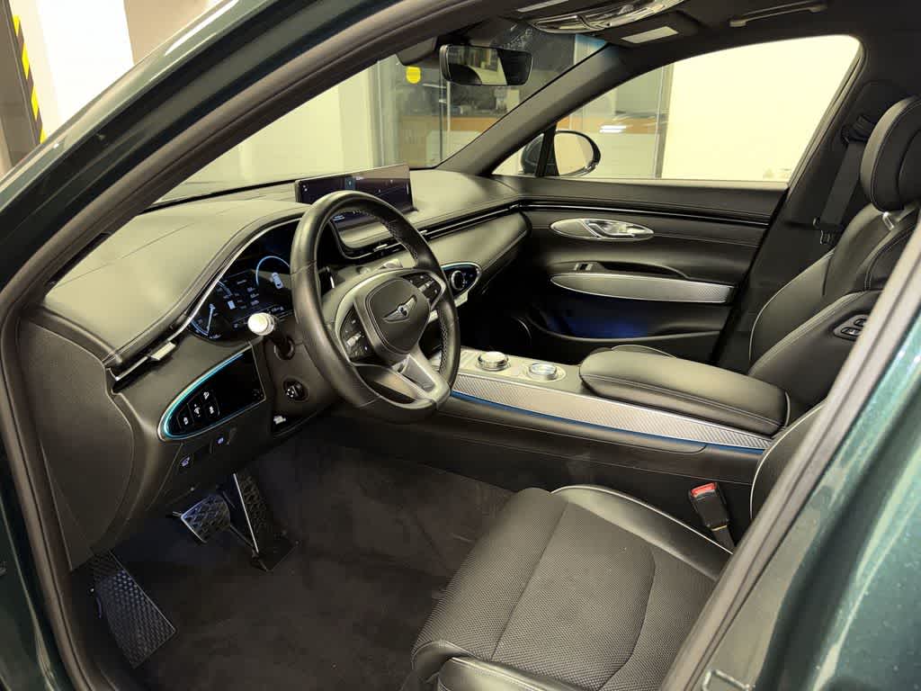 2024 Genesis GV70 2.5T