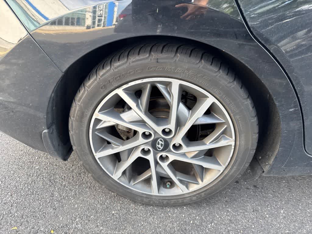 2020 Hyundai Elantra Limited