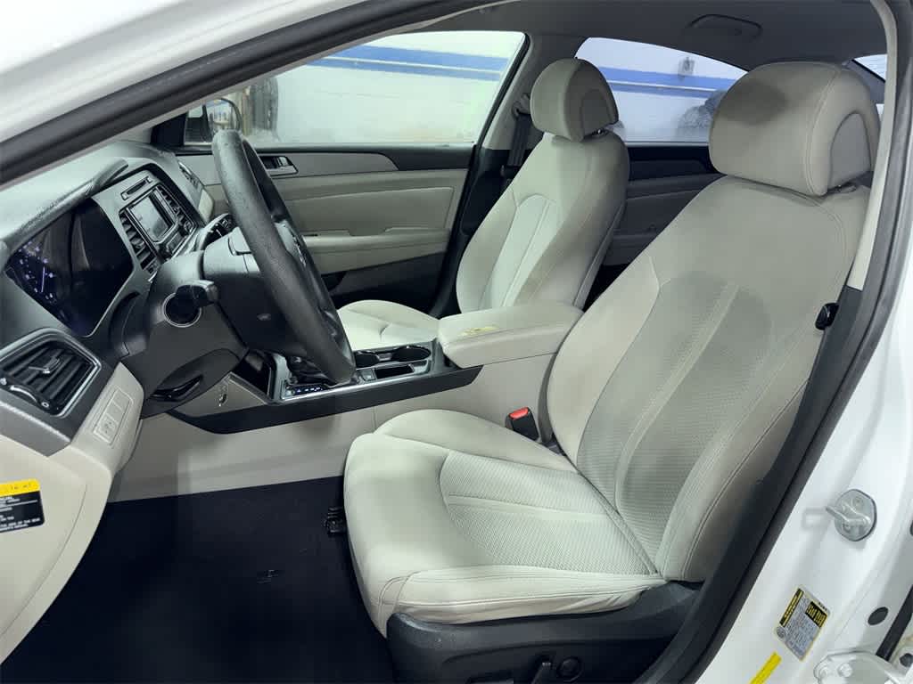 2015 Hyundai Sonata 2.4L SE