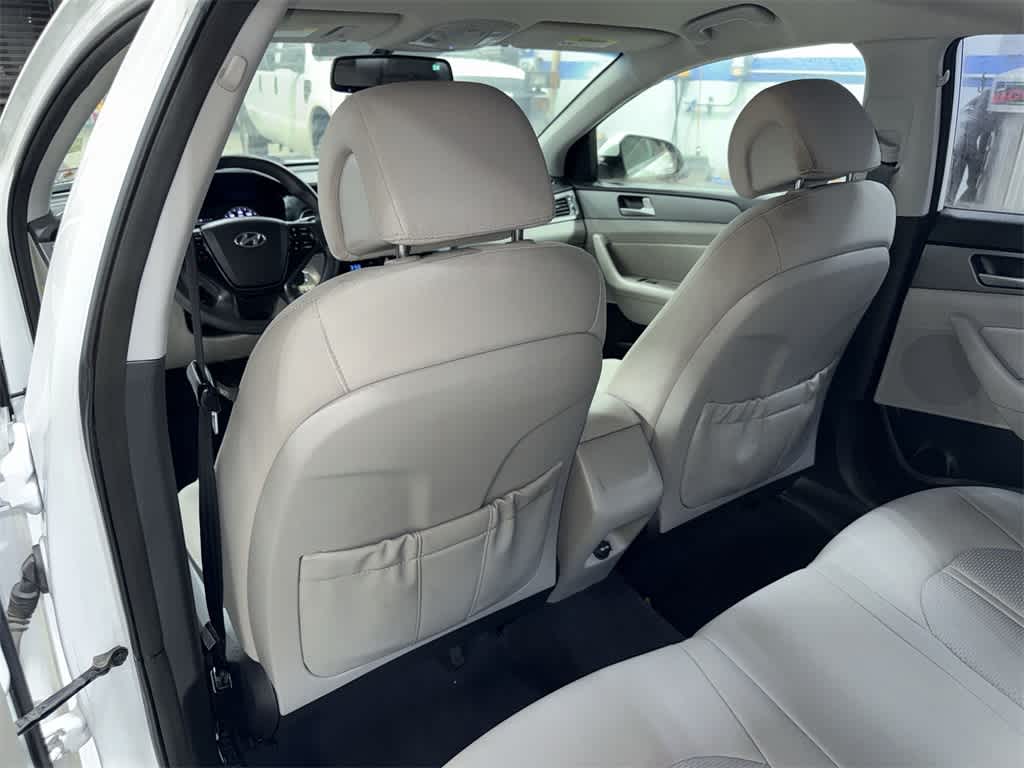 2015 Hyundai Sonata 2.4L SE