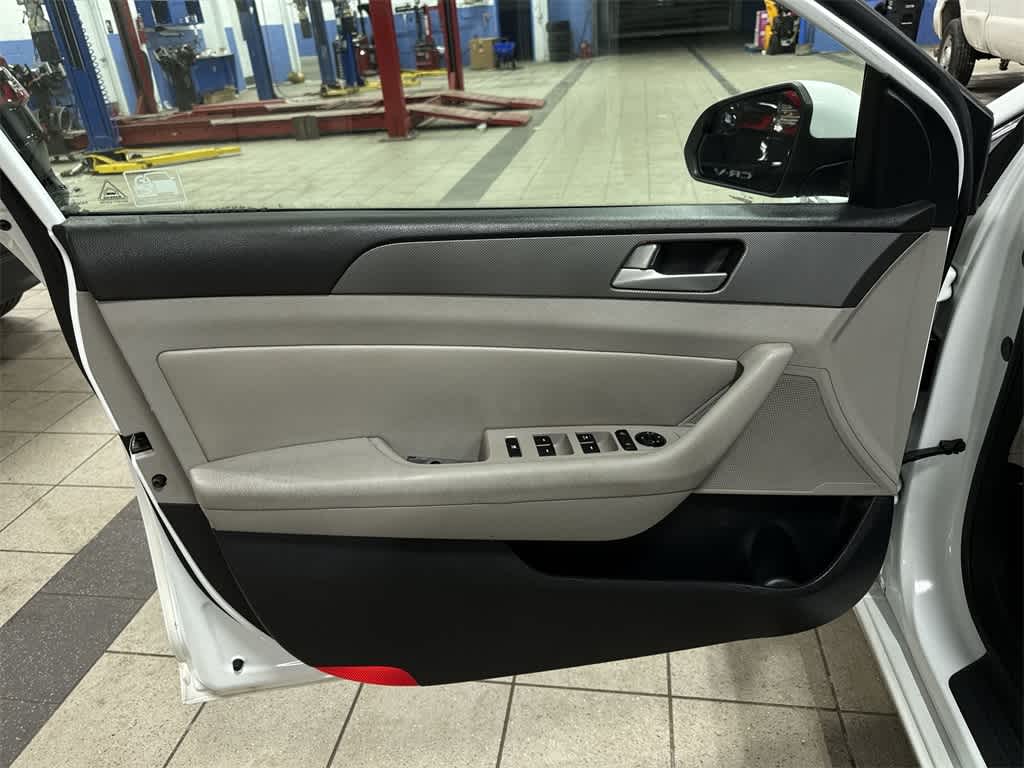 2015 Hyundai Sonata 2.4L SE