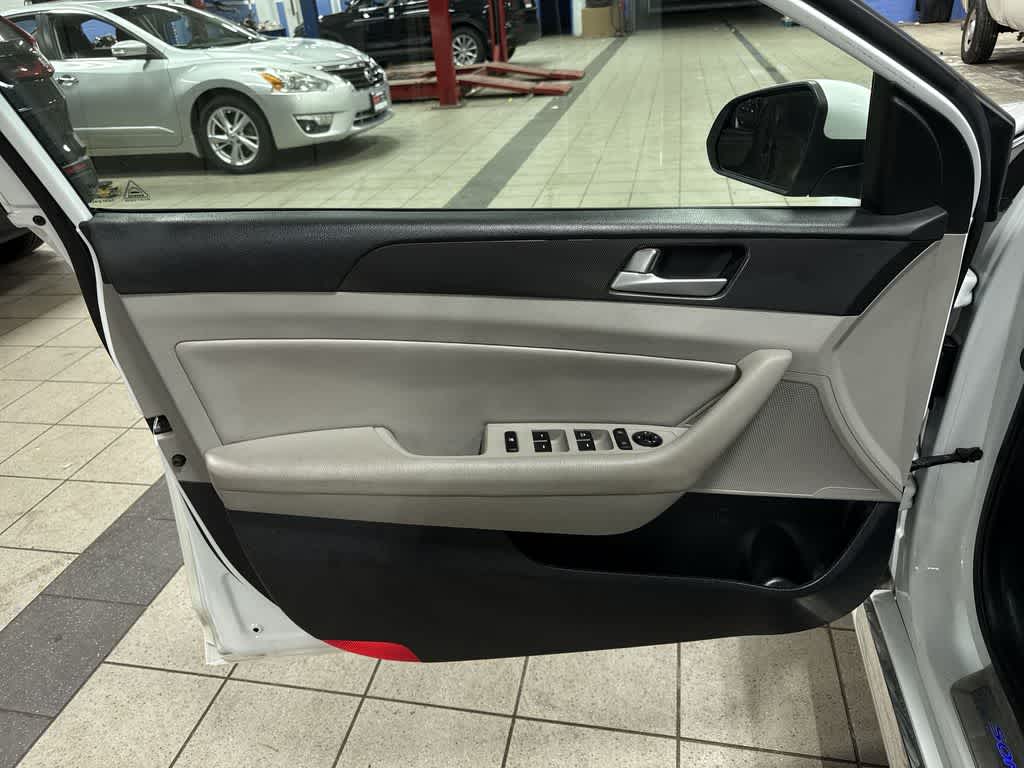 2016 Hyundai Sonata 2.4L Sport