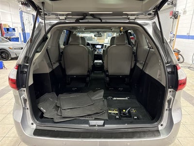 2017 Toyota Sienna Limited Premium