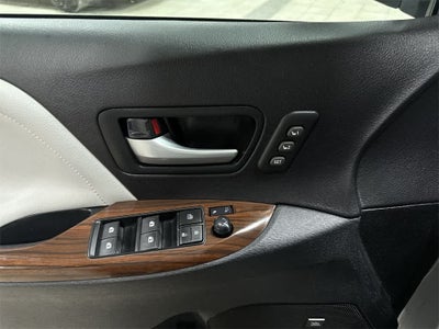2017 Toyota Sienna Limited Premium