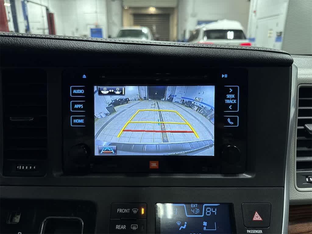 2017 Toyota Sienna Limited Premium