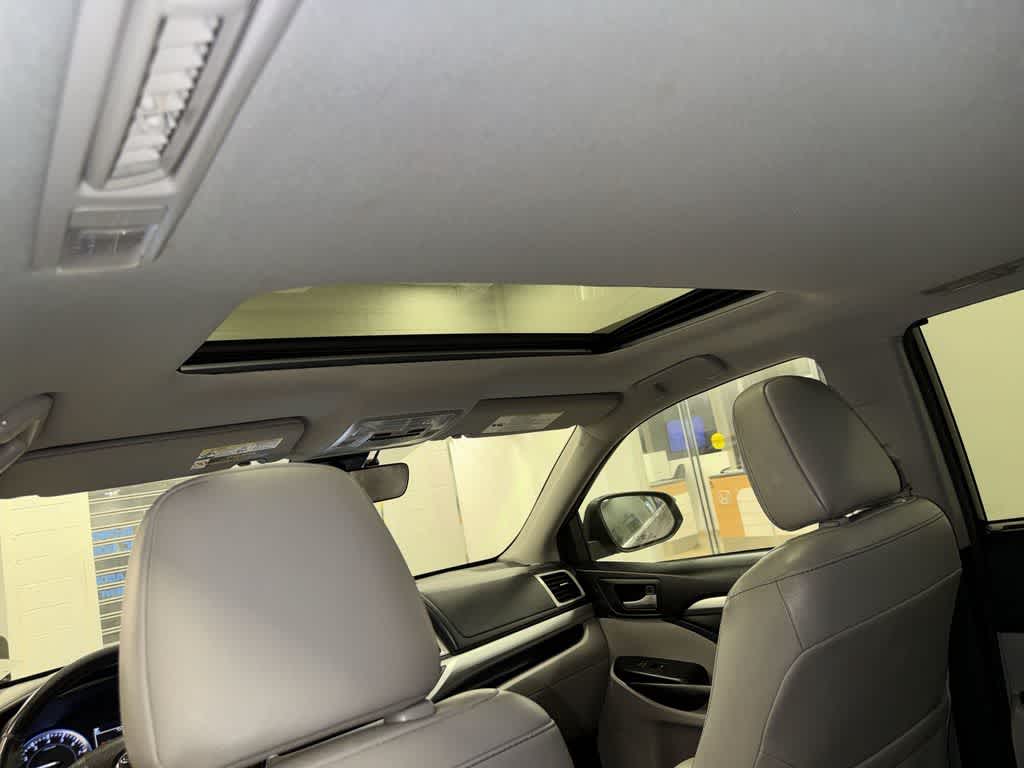 2017 Toyota Highlander XLE