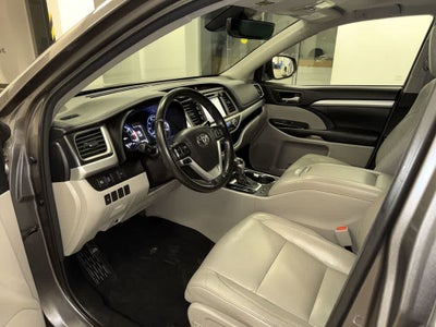 2017 Toyota Highlander XLE