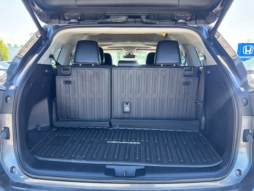 2024 Toyota Highlander XLE