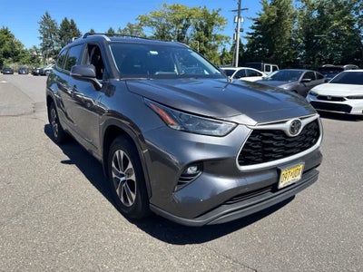2024 Toyota Highlander XLE