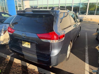 2014 Toyota Sienna LE