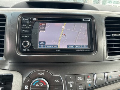 2014 Toyota Sienna SE